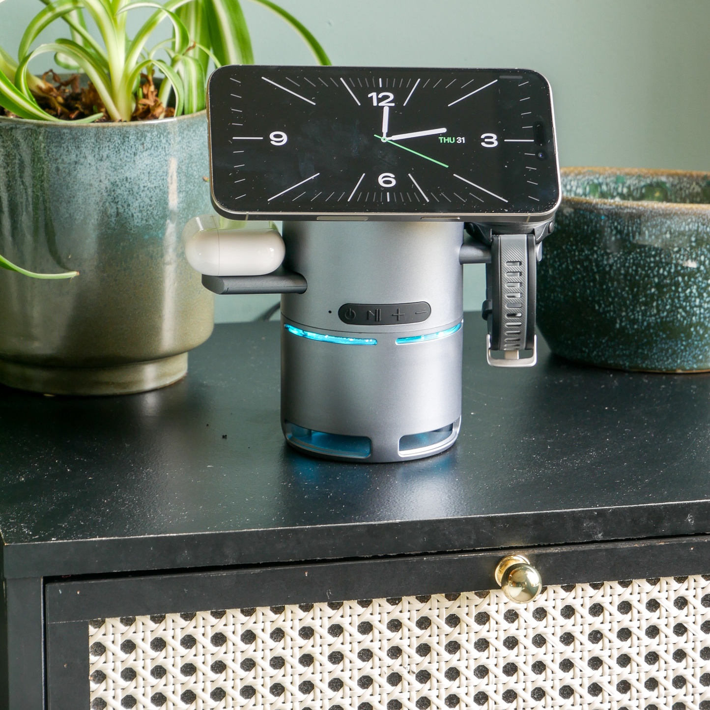 Steepletone Twist Multi-Funtion Wireless Charger