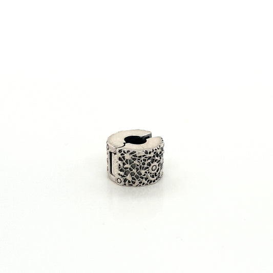 925 Silver Pandora Web Clasp Charm Approx 2.5g Preowned